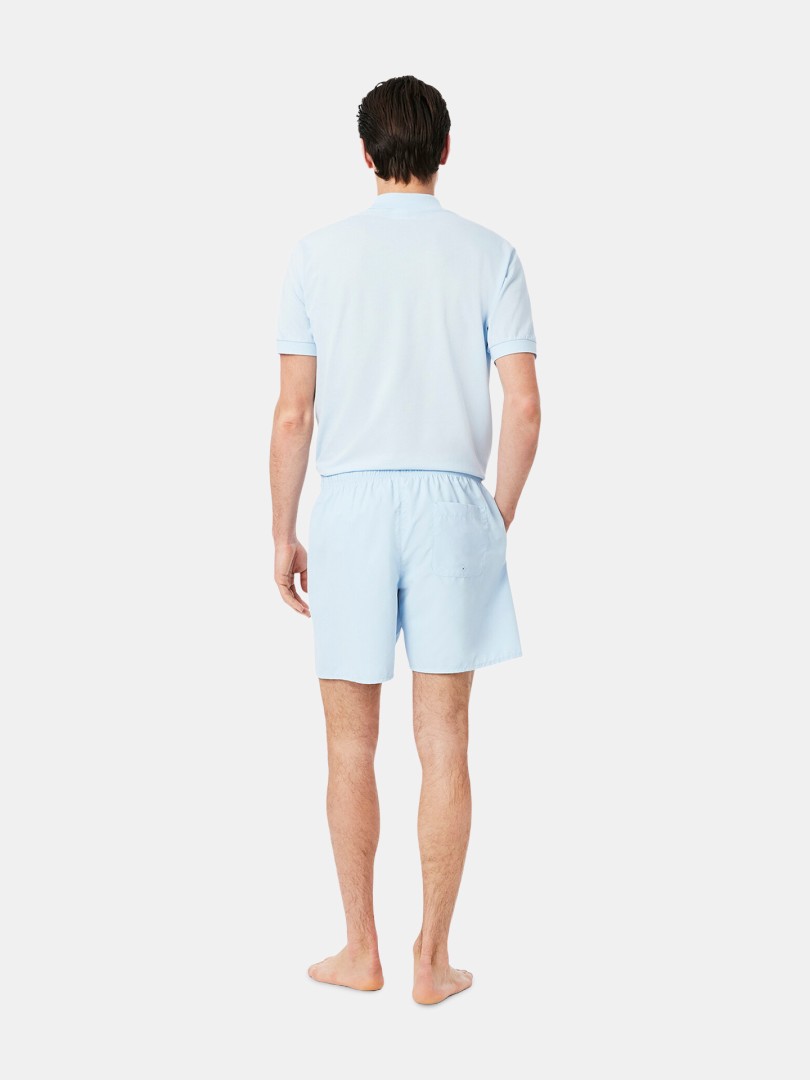 Cal��es Lacoste