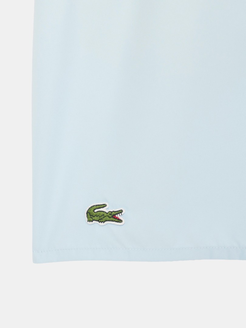 Cal��es Lacoste