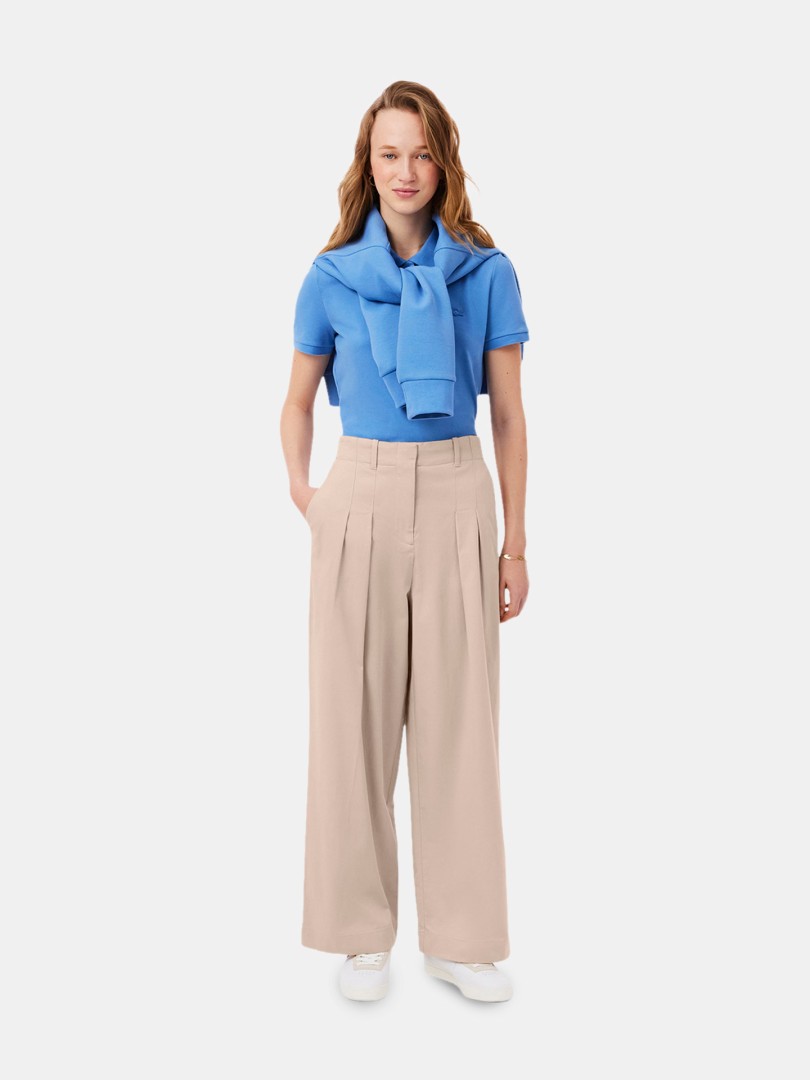 Cal�as Lacoste
