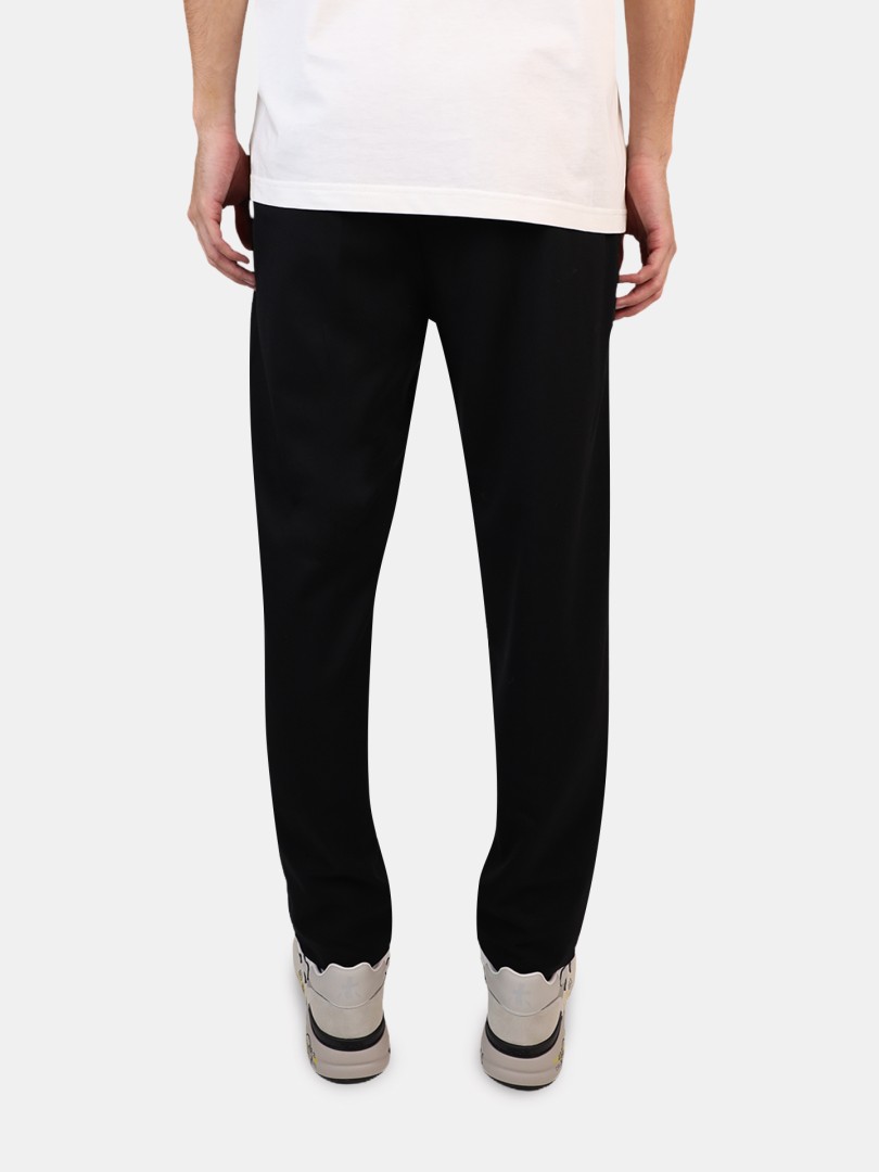 Cal�as John Richmond X