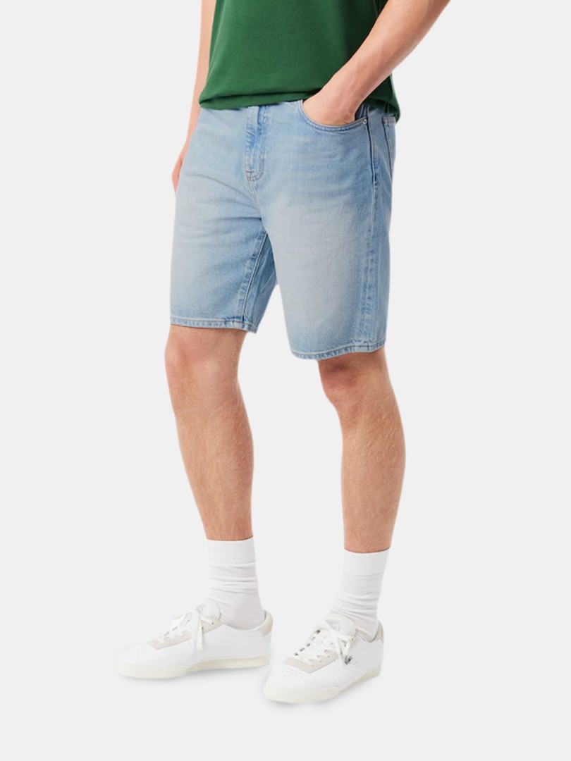 Cal��es Lacoste