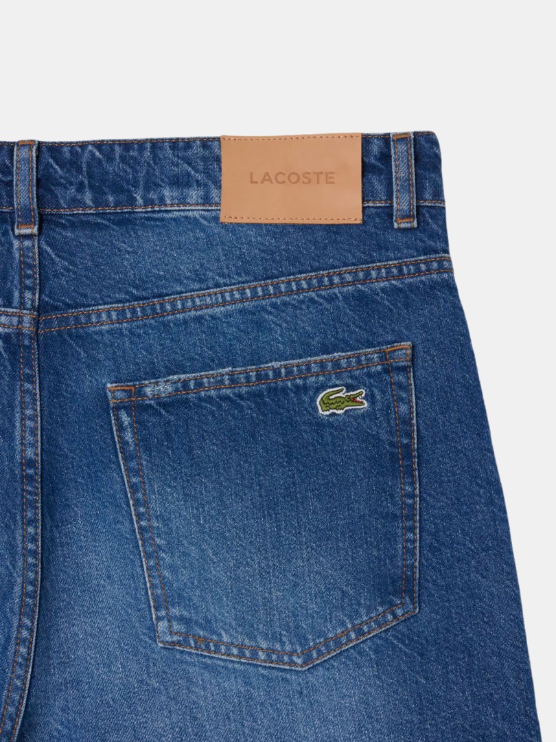 Cal��es Lacoste
